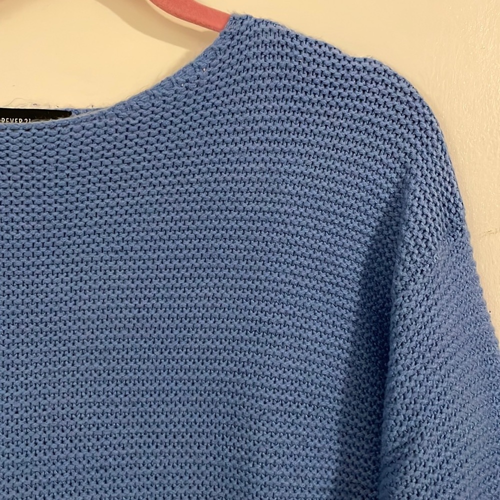 Large Forever21 Blue Knit Sweater